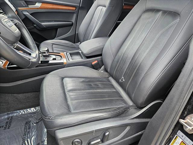 Used 2022 Audi Q5 2.0T Premium w/ Convenience Package image 15