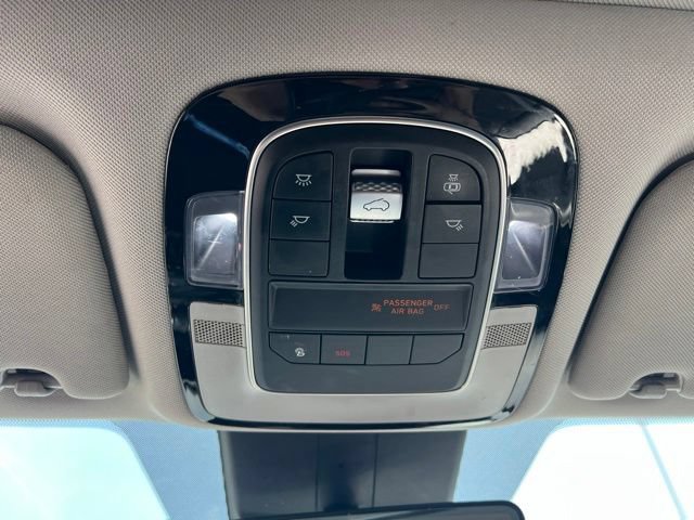 Used 2021 Hyundai Santa Fe SEL Premium AWD/4WD image 22