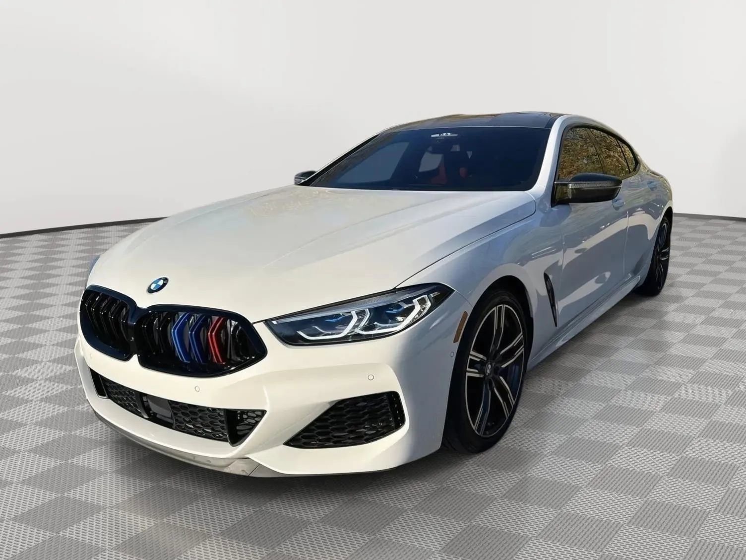 Used 2022 BMW M850i Gran Coupe xDrive image 3