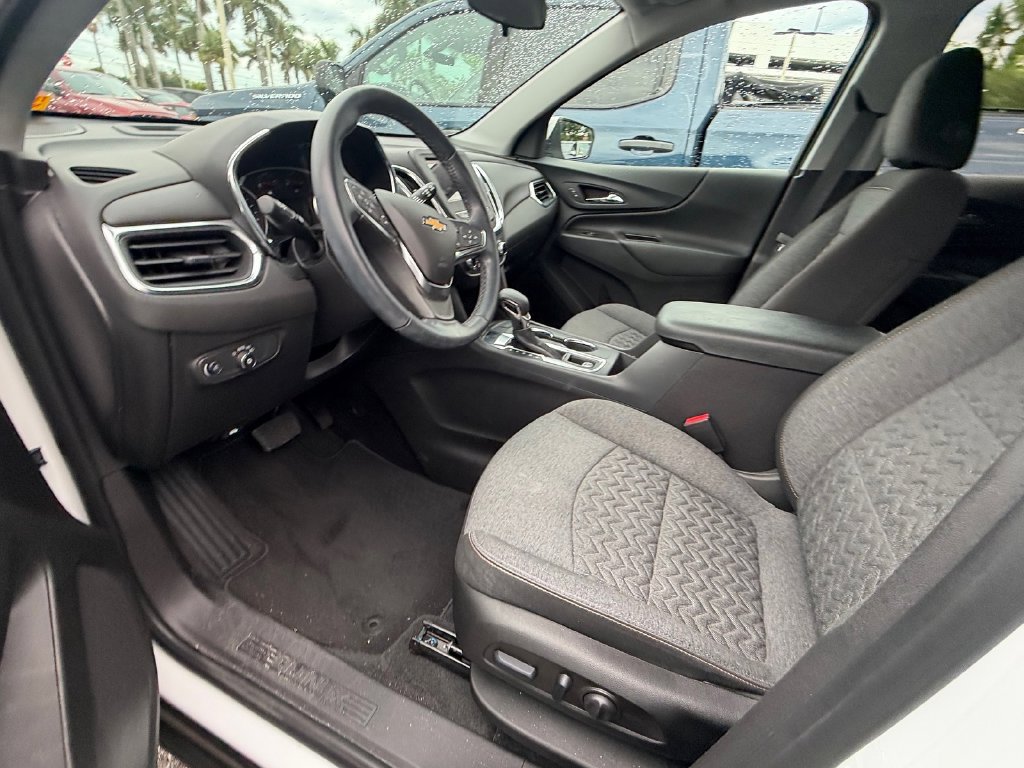 Used 2024 Chevrolet Equinox LT w/ LPO, Cargo Package FWD image 8