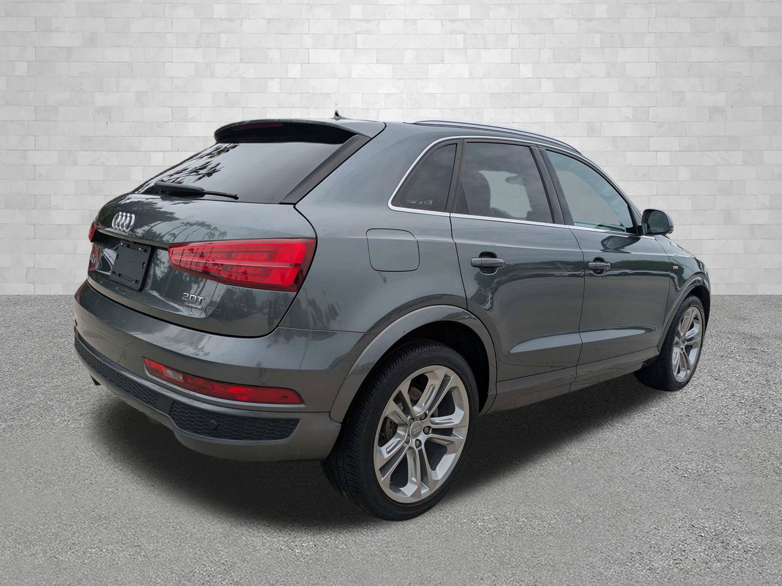 Used 2018 Audi Q3 2.0T Premium Plus AWD/4WD image 2