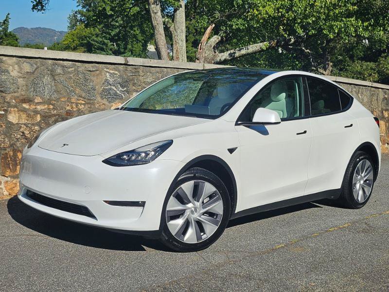 Used 2021 Tesla Model Y Long Range AWD/4WD image 5