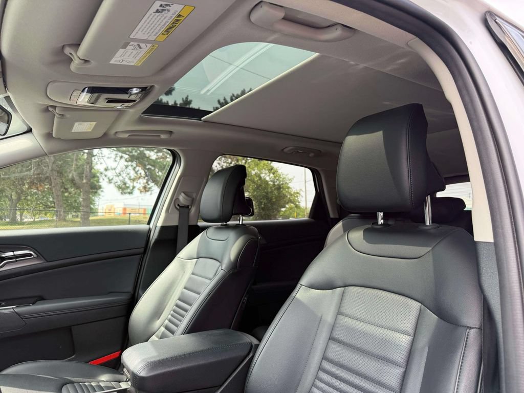 Used 2023 Kia Sportage SX AWD/4WD image 16