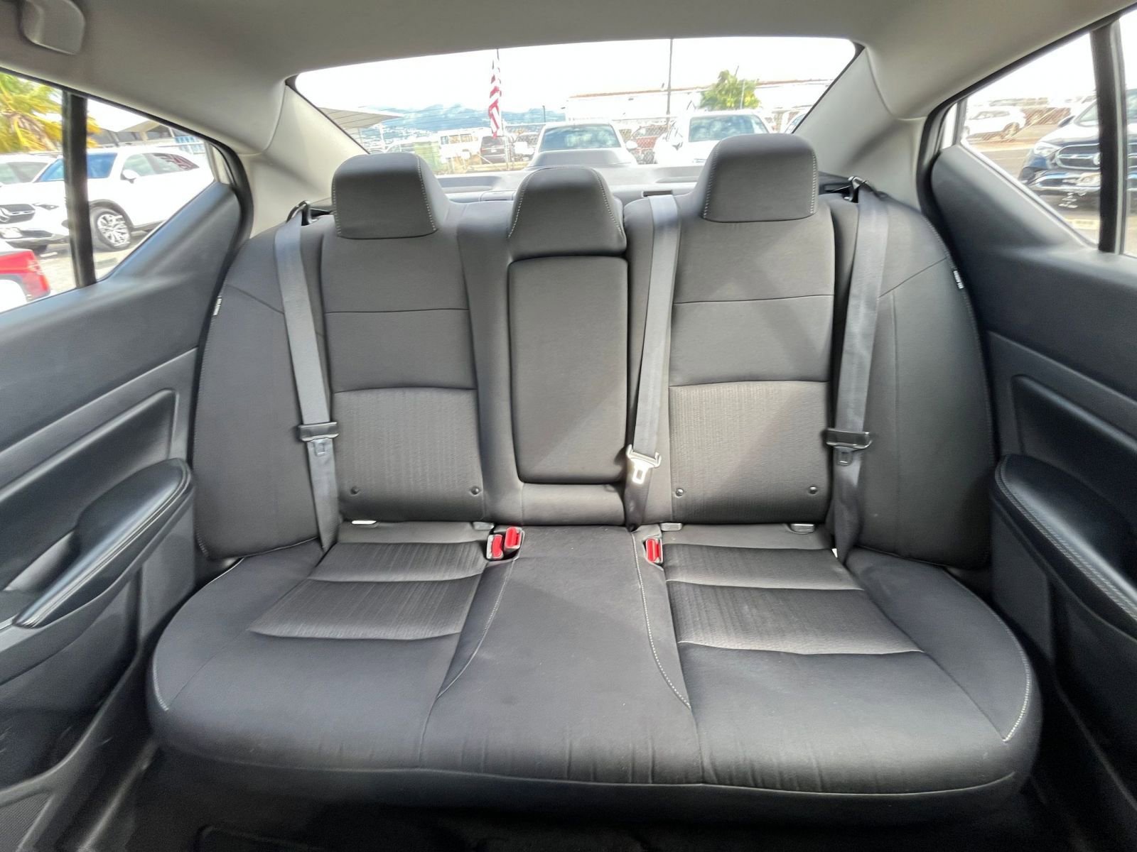 Used 2025 Nissan Altima 2.5 SV image 39