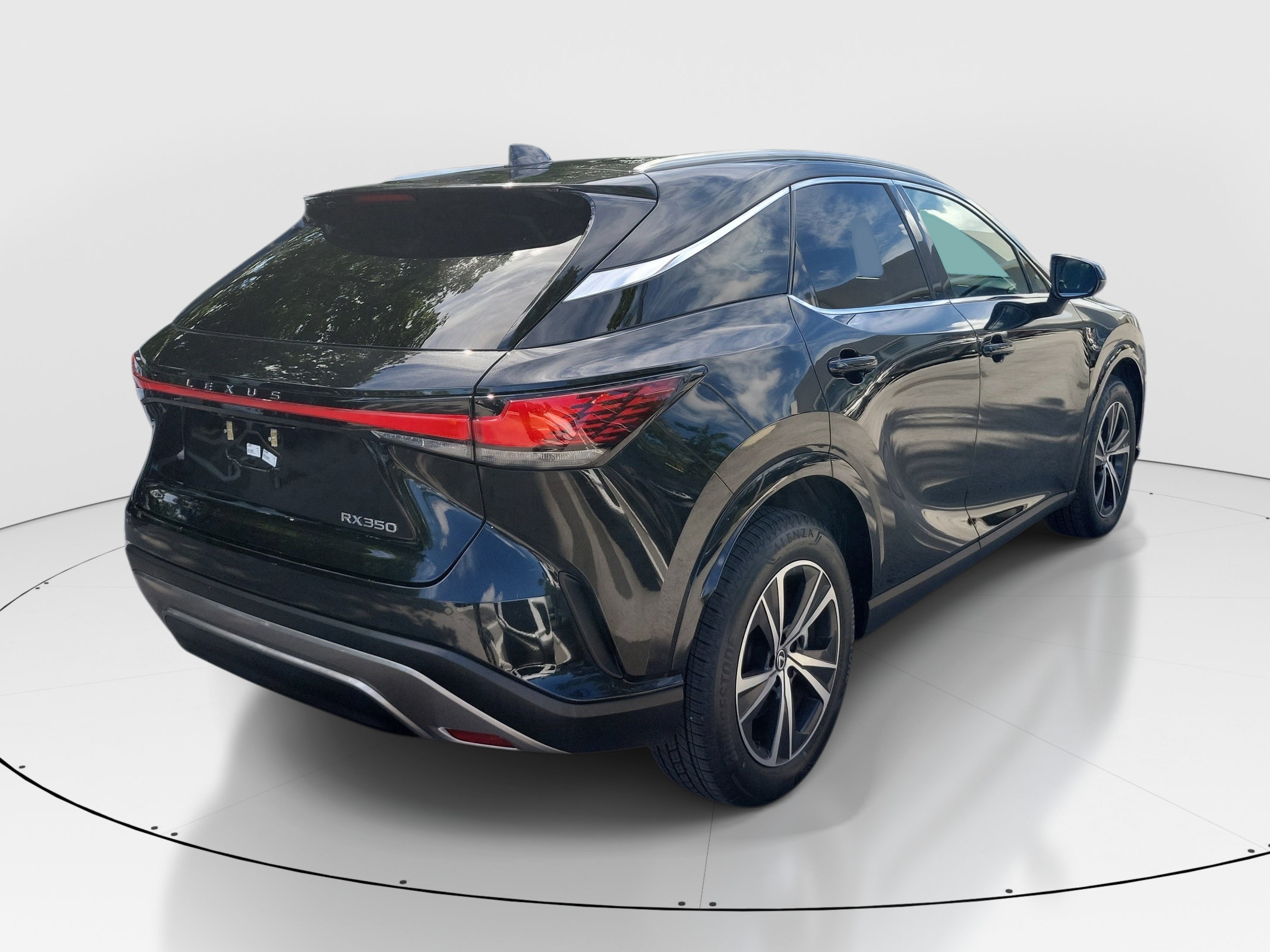 Used 2023 Lexus RX 350 Premium w/ Cold Area Package FWD image 6