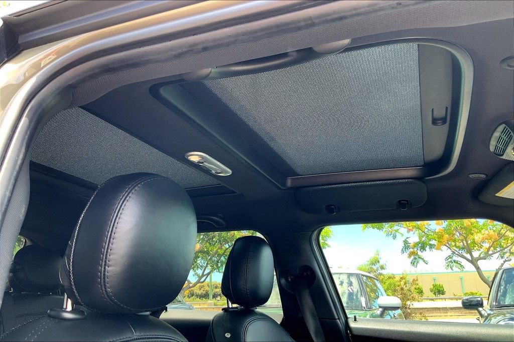 Used 2019 MINI Cooper S w/ Signature Upholstery Package FWD image 21
