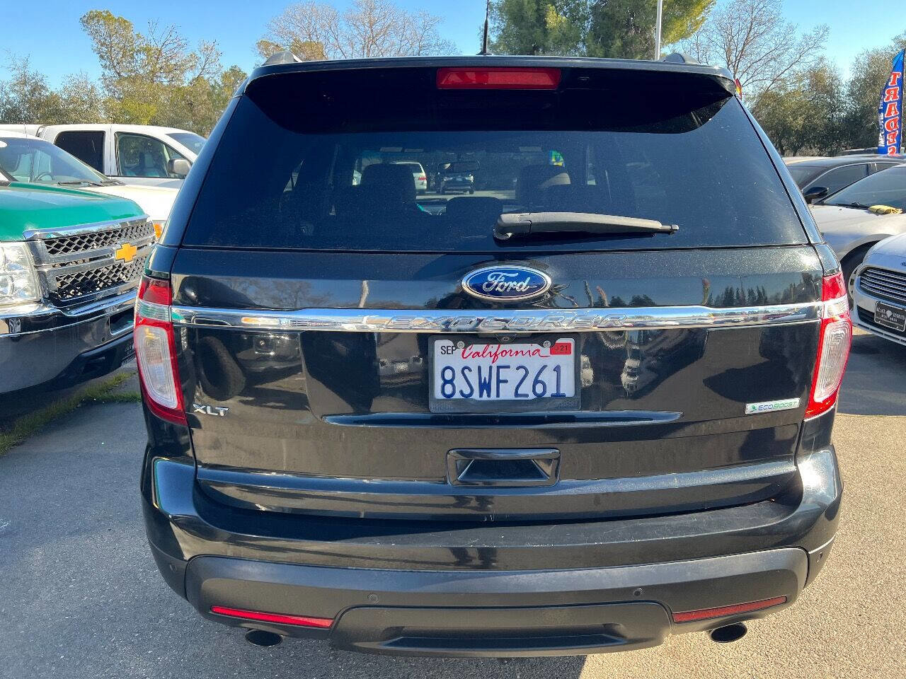 Used 2013 Ford Explorer XLT image 9