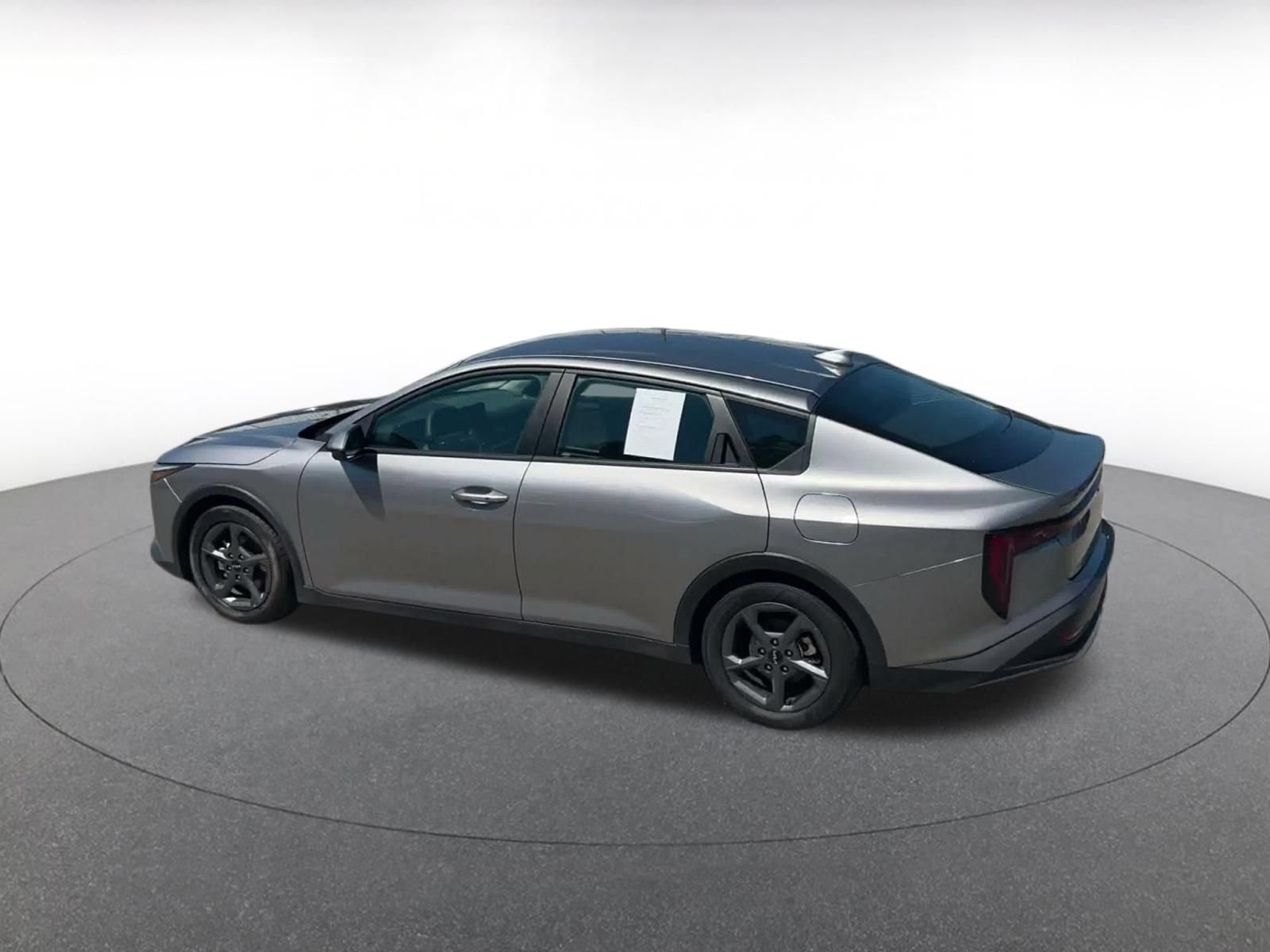 Used 2025 Kia K4 FWD image 9