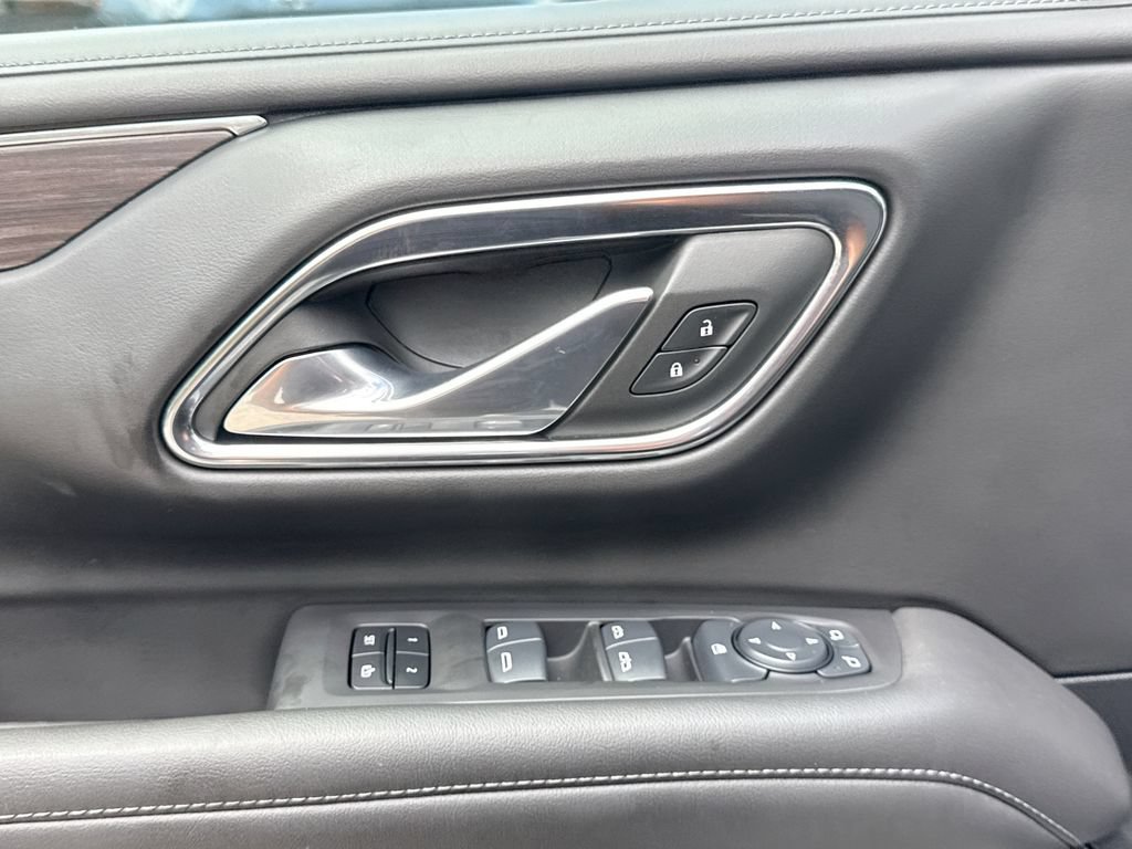 Used 2024 Chevrolet Tahoe LT RWD image 15