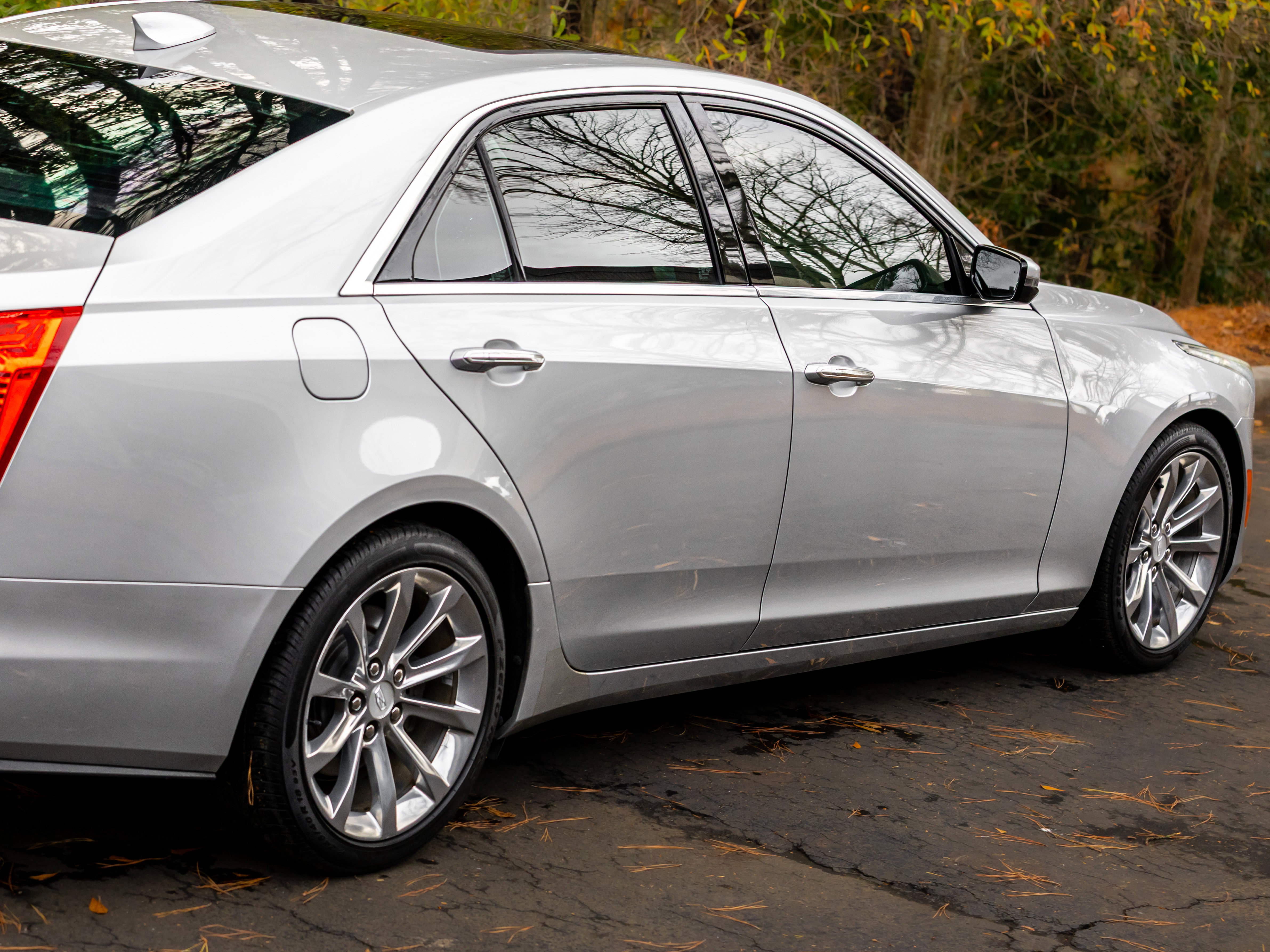 Used 2019 Cadillac CTS Luxury image 58