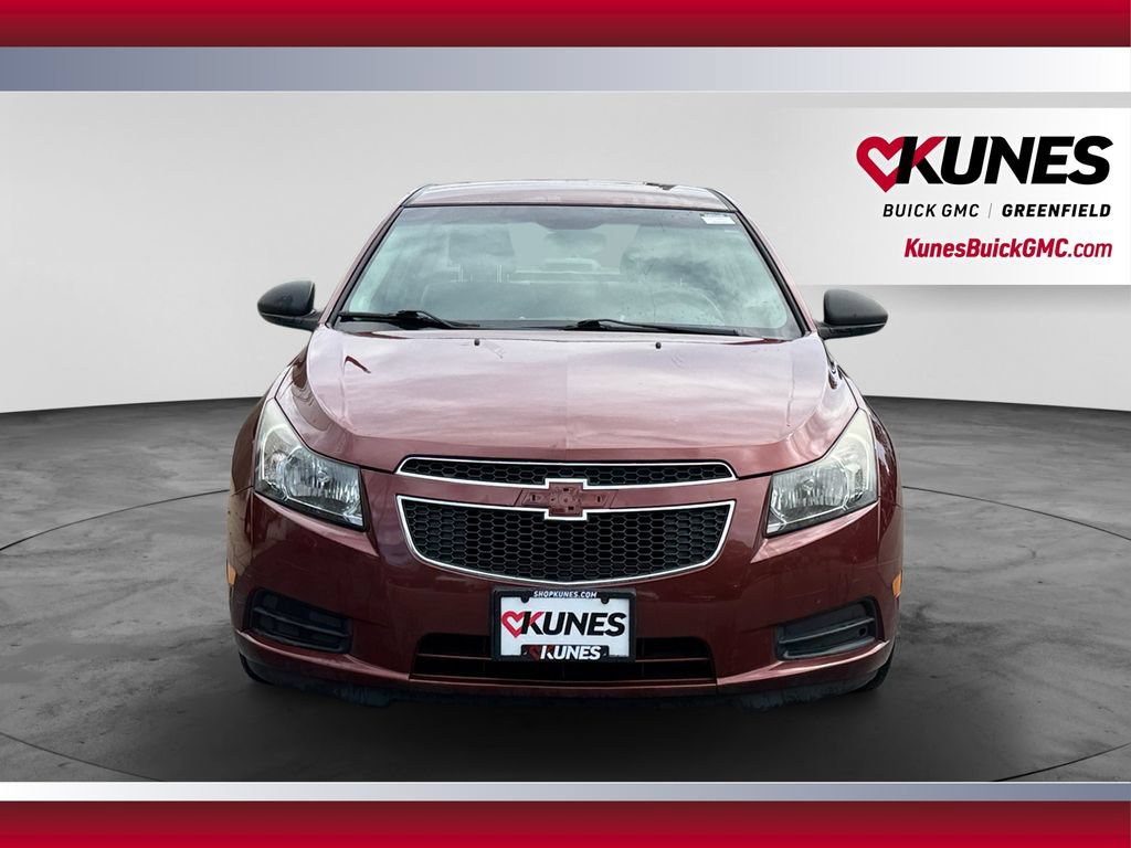 Used 2012 Chevrolet Cruze LS FWD image 2
