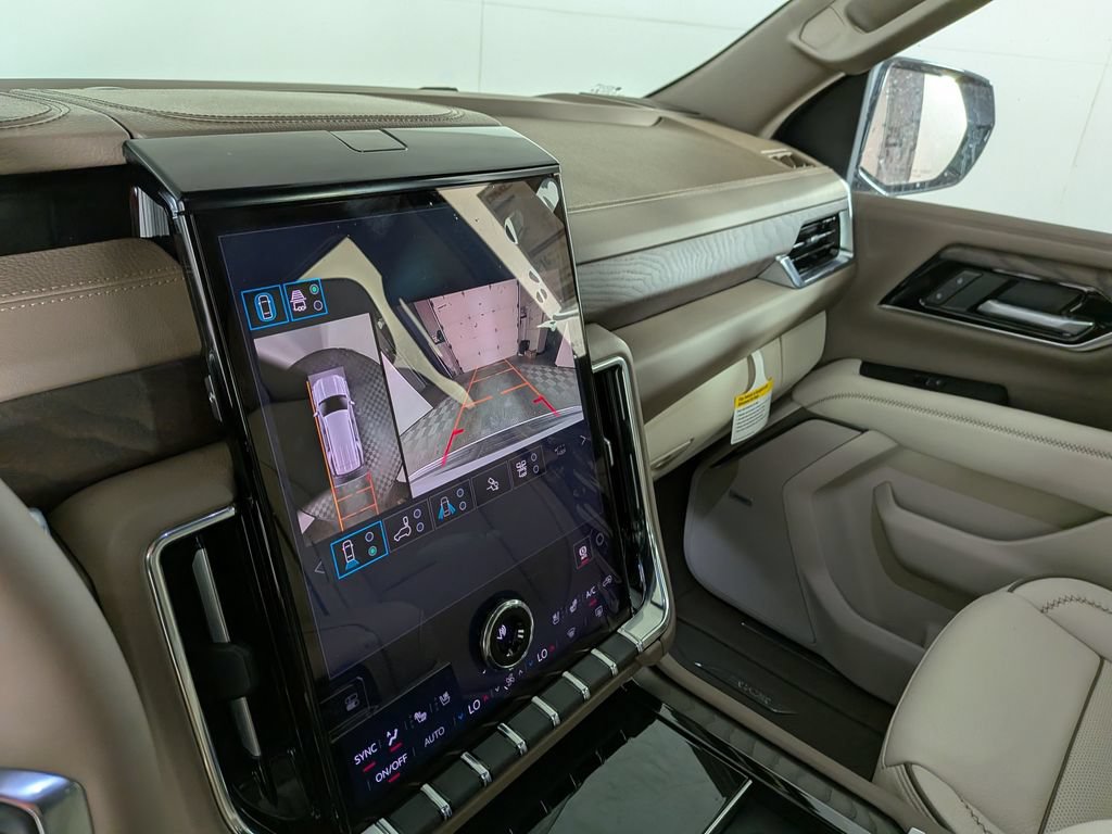New 2026 GMC Yukon Denali AWD/4WD image 24