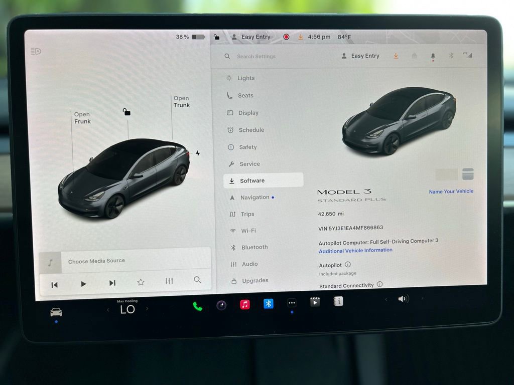 Used 2021 Tesla Model 3 Standard Range Plus RWD image 12