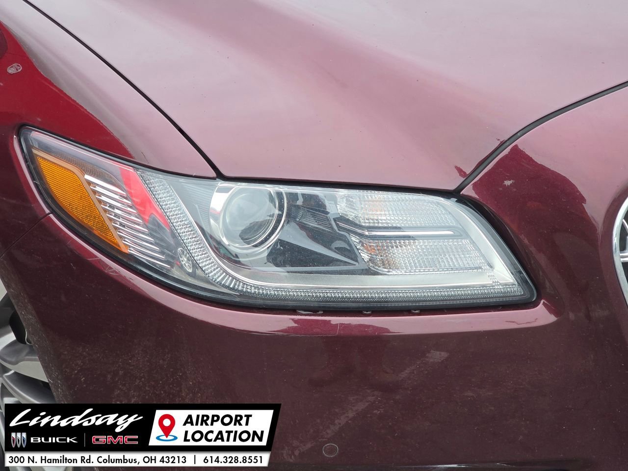 Used 2017 Lincoln Continental Select image 11