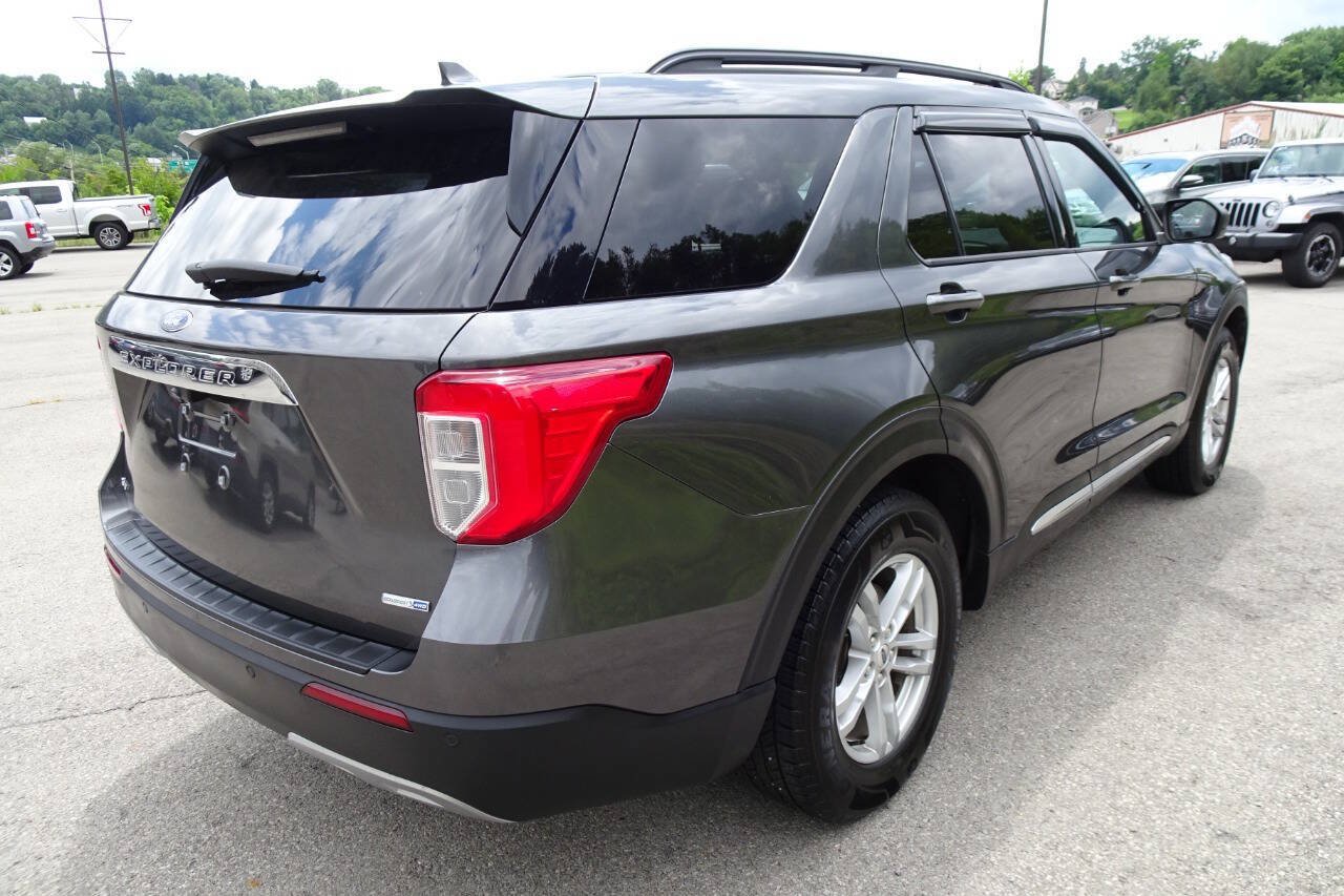 Used 2020 Ford Explorer XLT w/ Equipment Group 202A AWD/4WD image 6