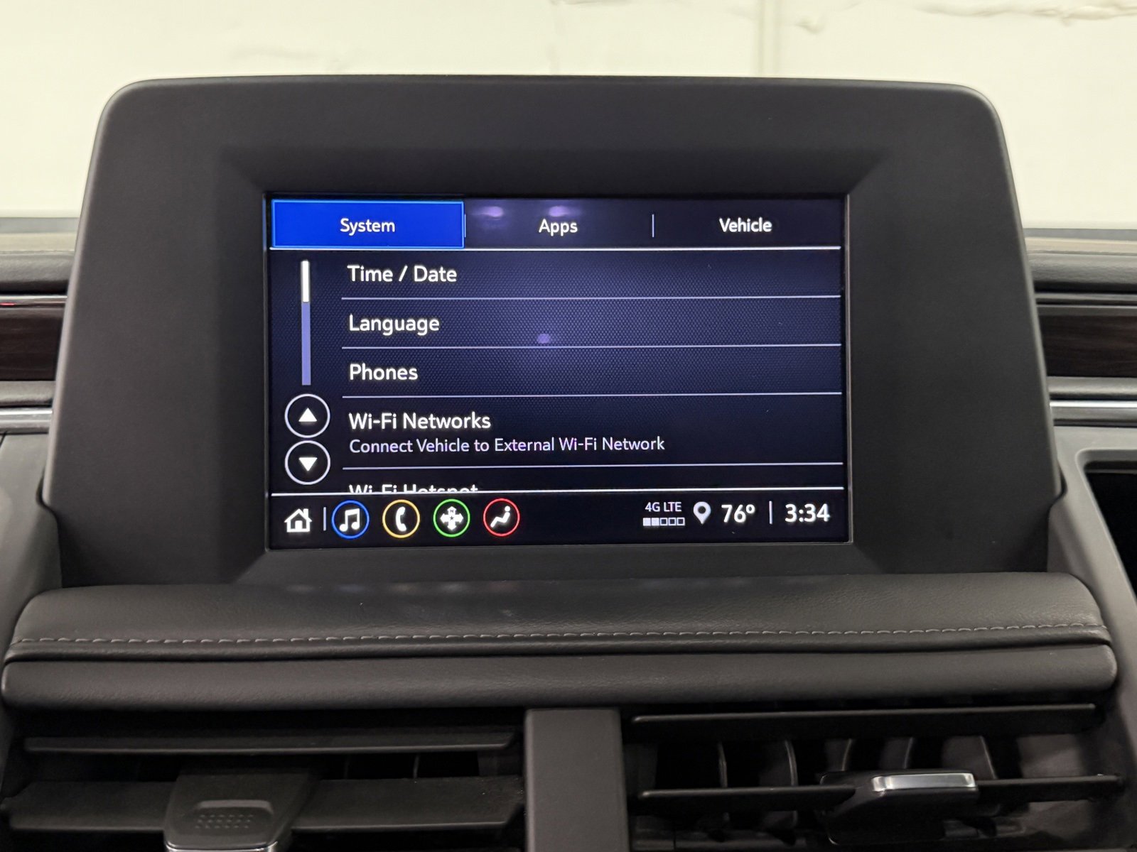 Used 2023 Chevrolet Suburban LS image 30