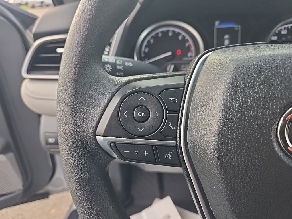 Used 2023 Toyota Camry LE image 16