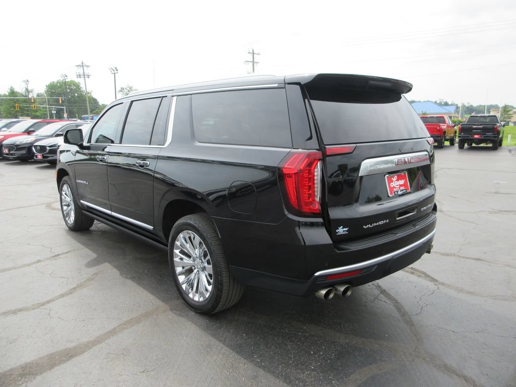 Certified 2021 GMC Yukon XL Denali w/ Denali Premium Package AWD/4WD image 10