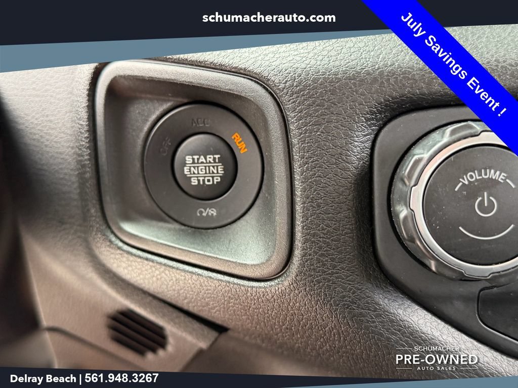 Used 2024 Jeep Wrangler Unlimited Sport AWD/4WD image 21