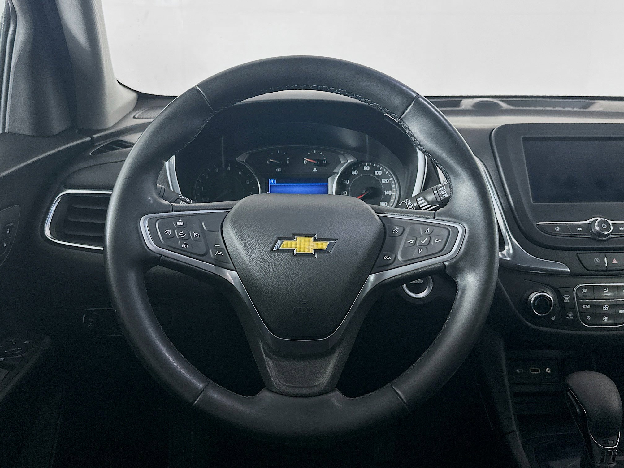 Used 2023 Chevrolet Equinox LT image 18