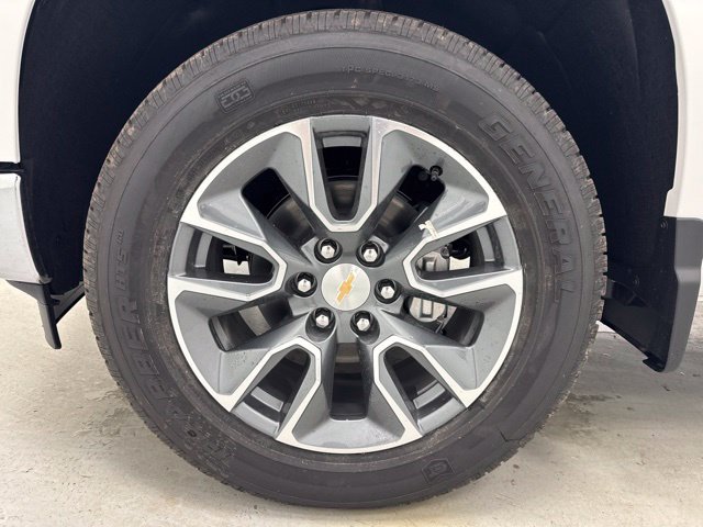 New 2026 Chevrolet Silverado 1500 LT AWD/4WD image 39