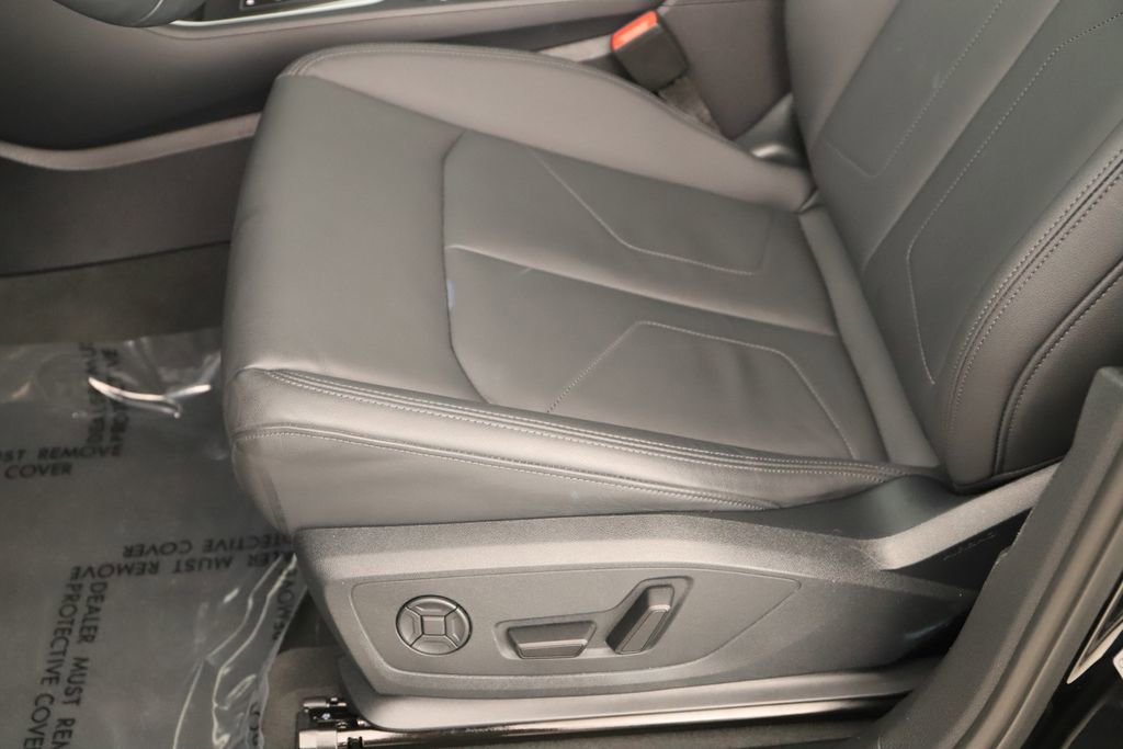 Certified 2024 Audi Q3 2.0T Premium w/ Convenience Package image 25