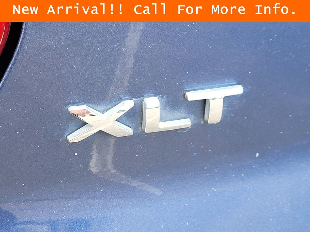 Used 2019 Ford Explorer XLT w/ Equipment Group 202A AWD/4WD image 9