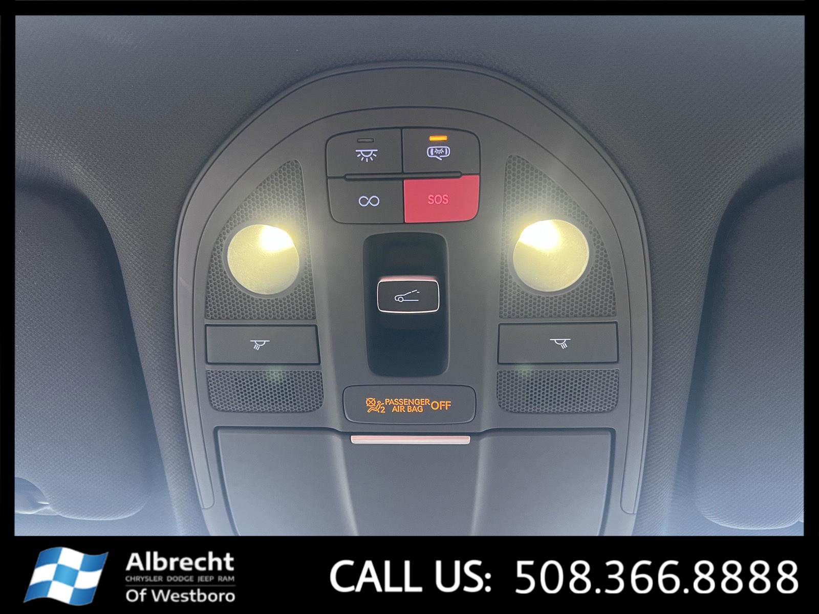 Used 2025 Genesis G70 2.5T w/ Sport Prestige Package image 29