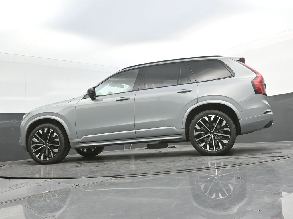 New 2026 Volvo XC90 B6 Ultra w/ Lounge Package image 32
