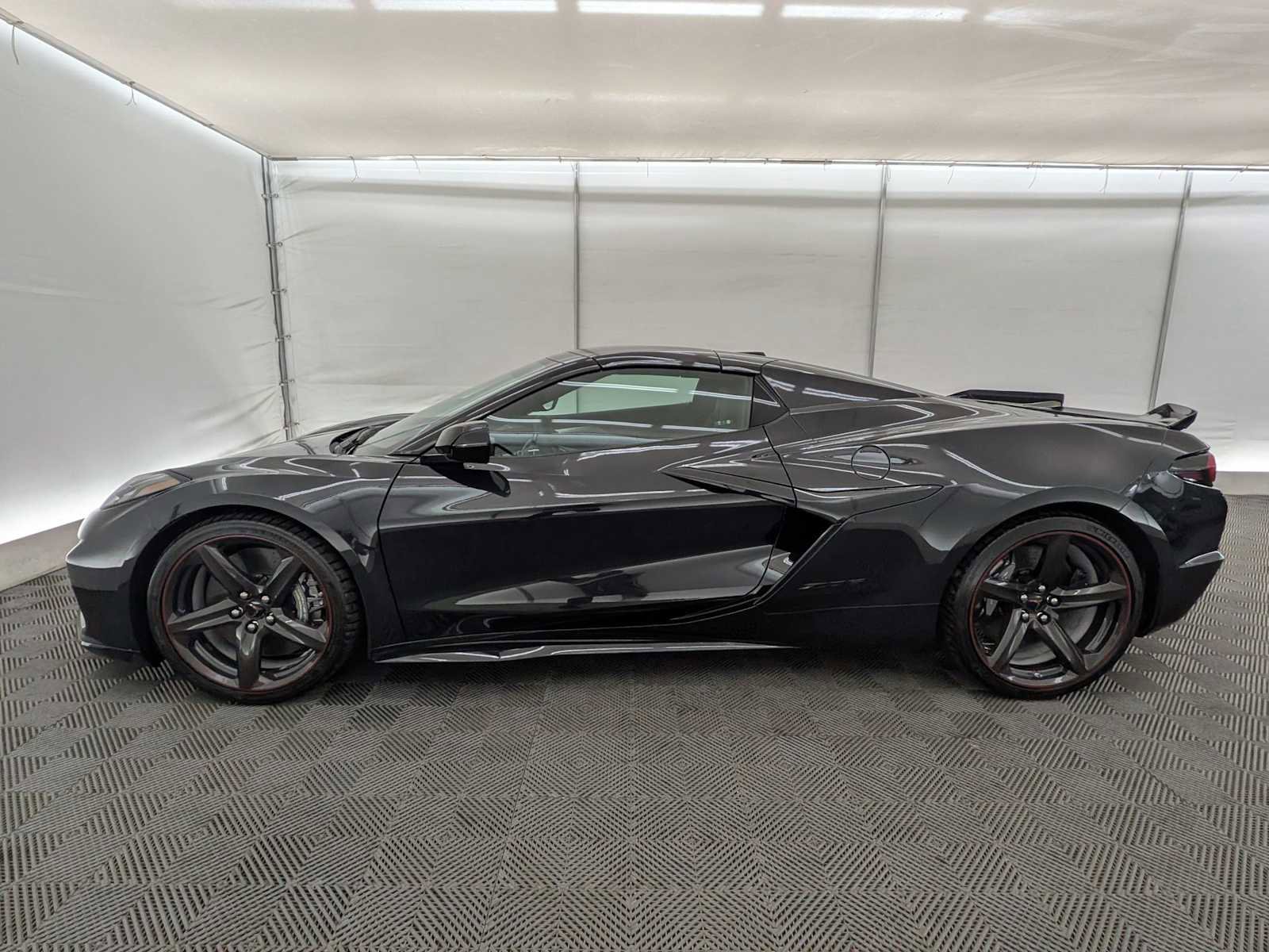 Used 2024 Chevrolet Corvette Z06 image 3
