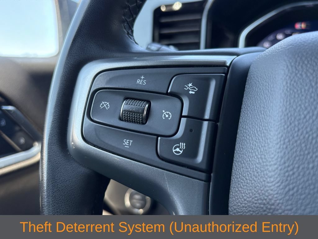Used 2025 Chevrolet Silverado 1500 LT AWD/4WD image 16