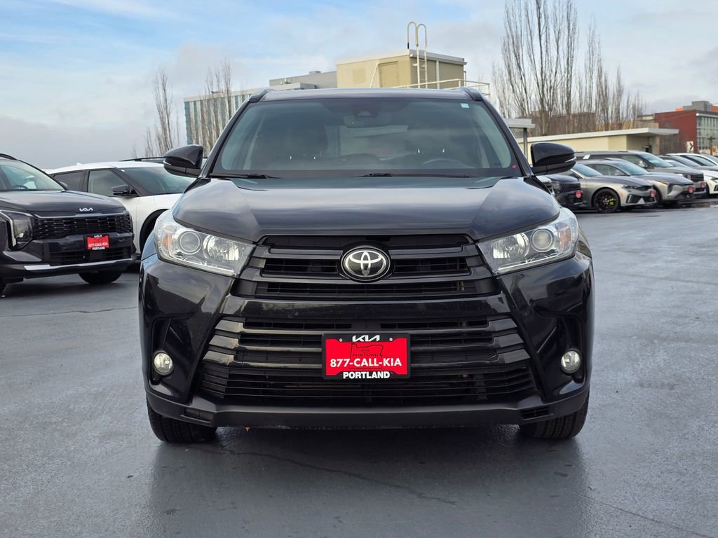 Used 2018 Toyota Highlander SE image 8