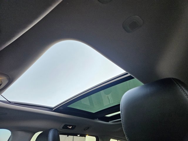 Used 2020 Chrysler Pacifica Limited w/ Advanced Safetytec Group image 16