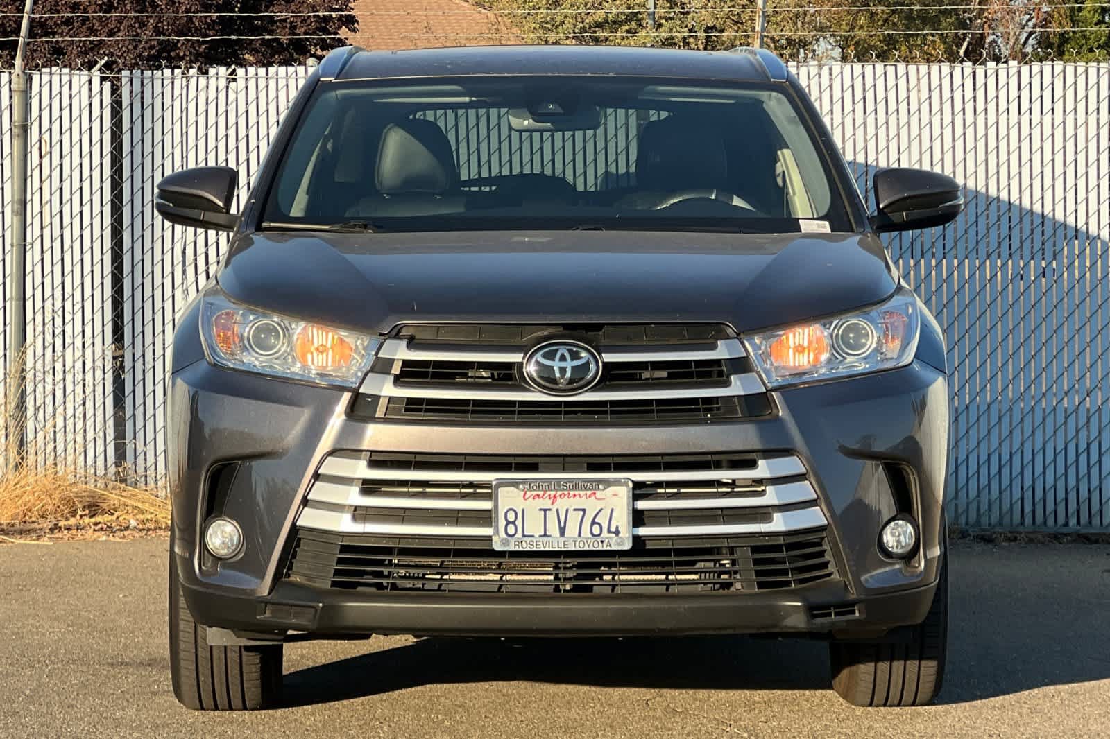 Used 2019 Toyota Highlander XLE AWD/4WD image 8