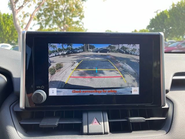 Used 2023 Toyota RAV4 XLE w/ Convenience Package FWD image 9