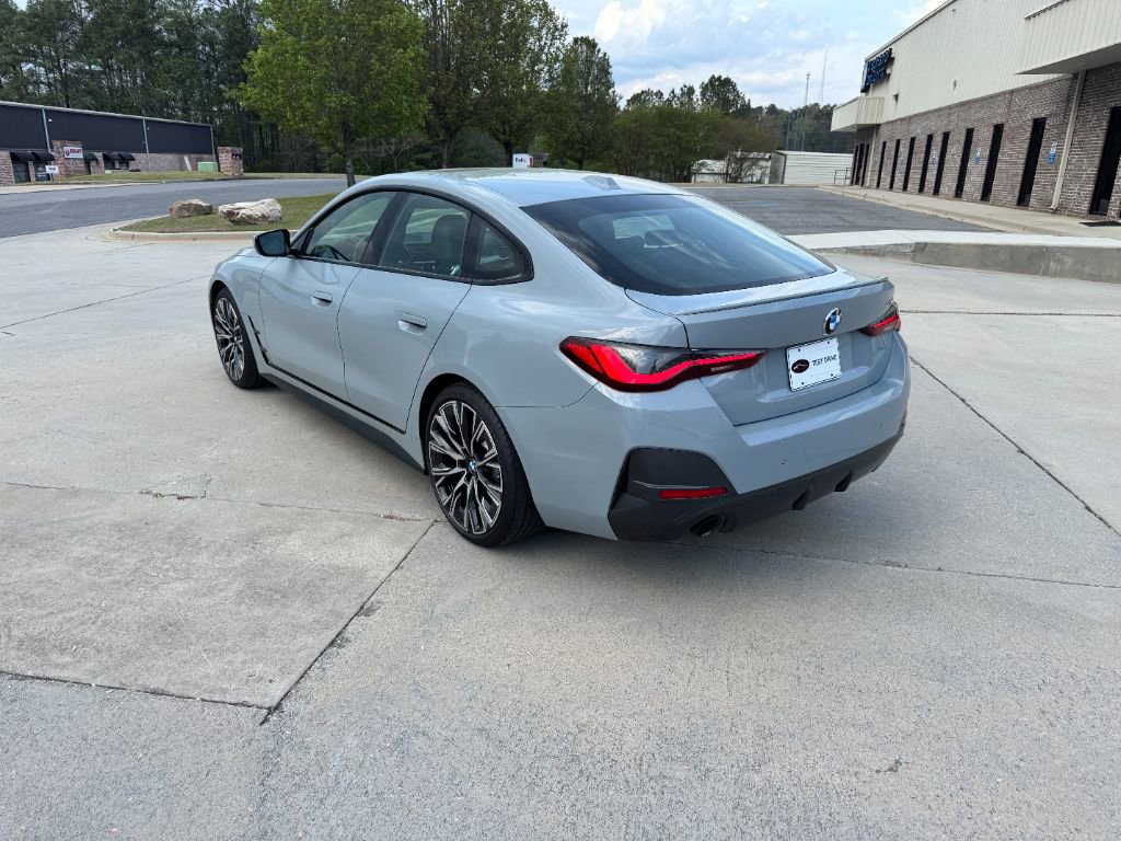 Used 2022 BMW 430i Gran Coupe w/ M Sport Package RWD image 3