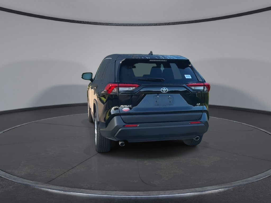Used 2025 Toyota RAV4 LE FWD image 7