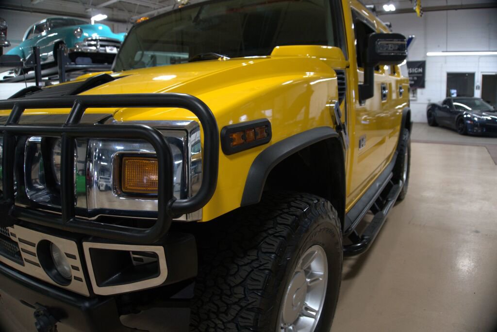Used 2003 HUMMER H2 w/ Preferred Equipment Group image 14