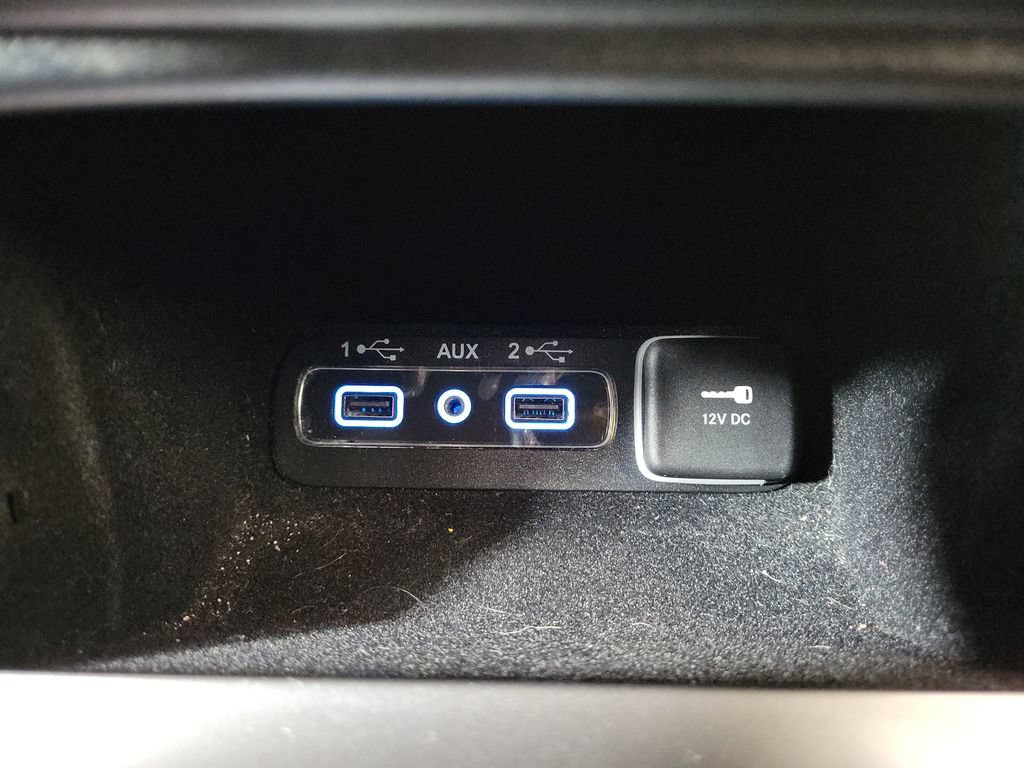 Used 2020 Jeep Grand Cherokee Limited w/ Luxury Group II RWD image 22