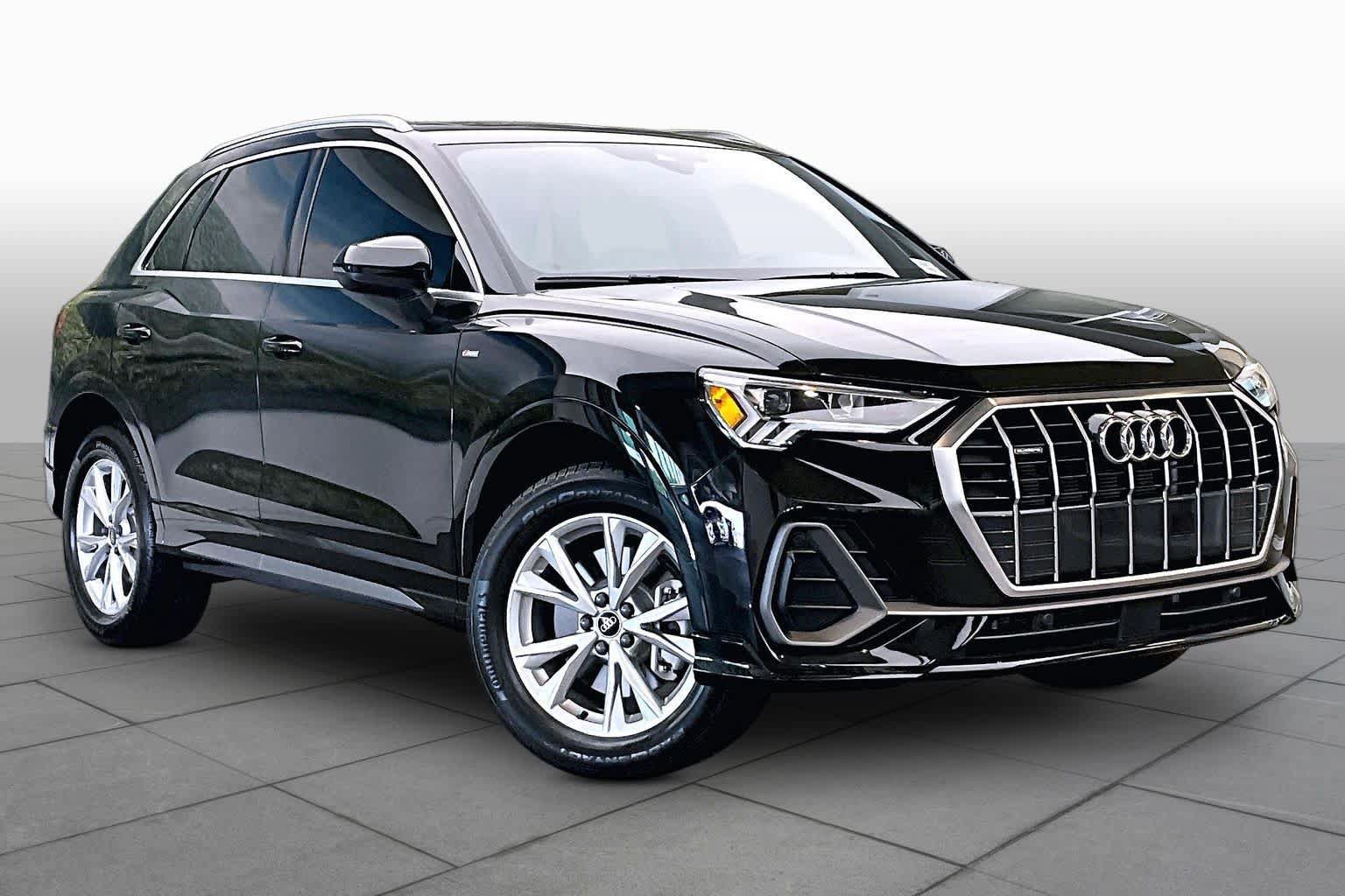 Certified 2025 Audi Q3 2.0T Premium w/ Convenience Package AWD/4WD image 3