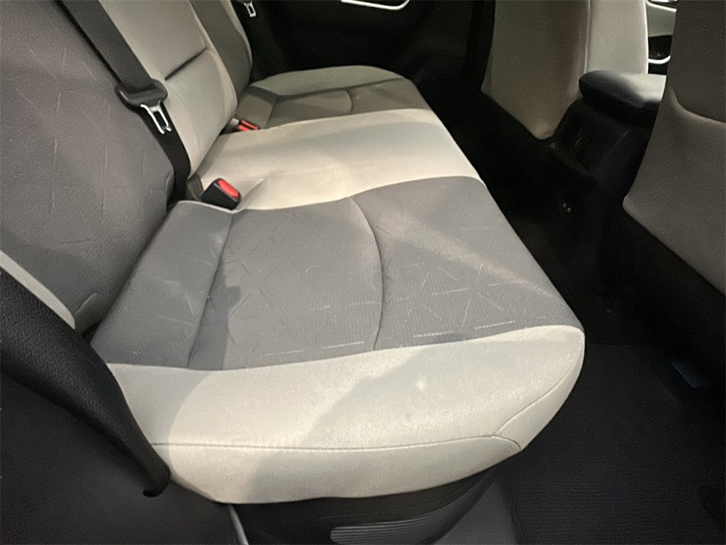 Used 2019 Toyota RAV4 XLE image 15