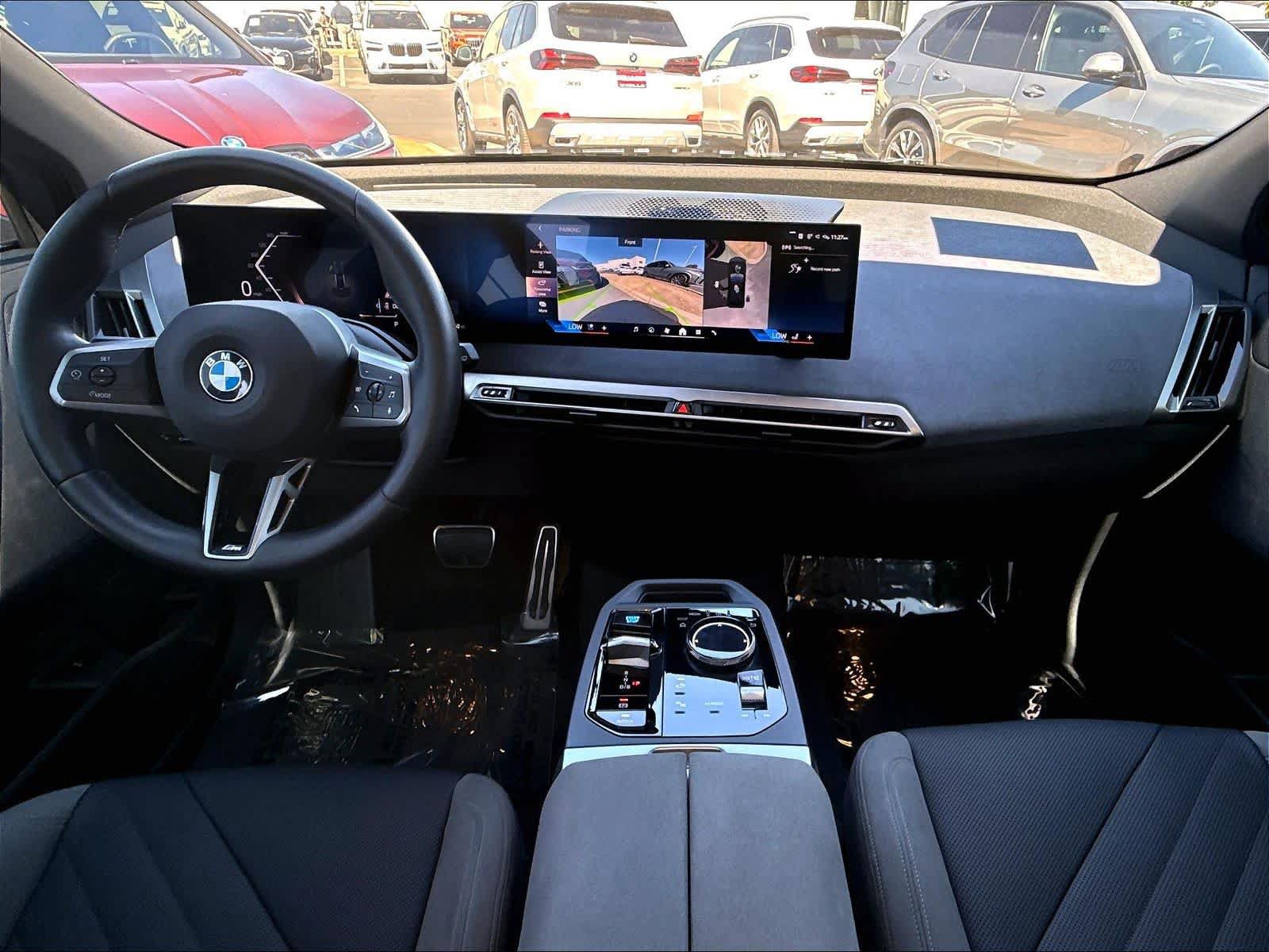 Used 2026 BMW iX xDrive60 w/ M Sport Package AWD/4WD image 10