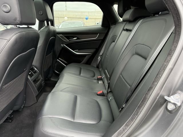 Used 2022 Jaguar F-PACE S AWD/4WD image 26