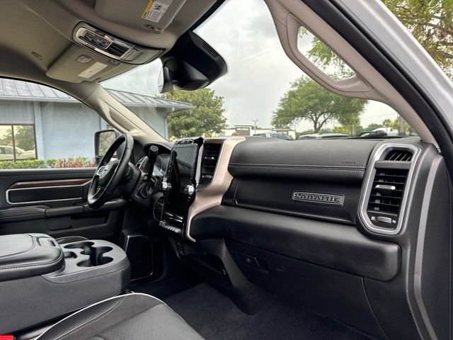 Used 2024 RAM 2500 Laramie w/ Safety Group AWD/4WD image 10