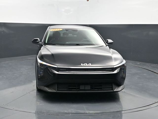 Used 2025 Kia K4 LXS video 2