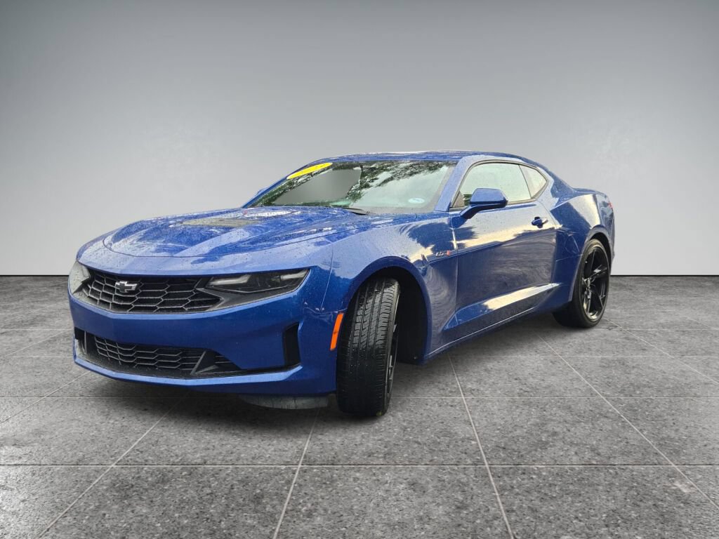 Certified 2023 Chevrolet Camaro LT RWD image 4