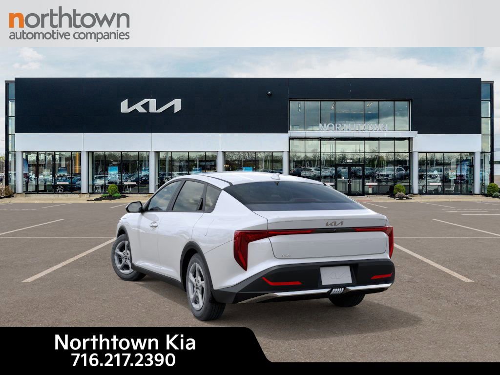 New 2025 Kia K4 LXS image 5