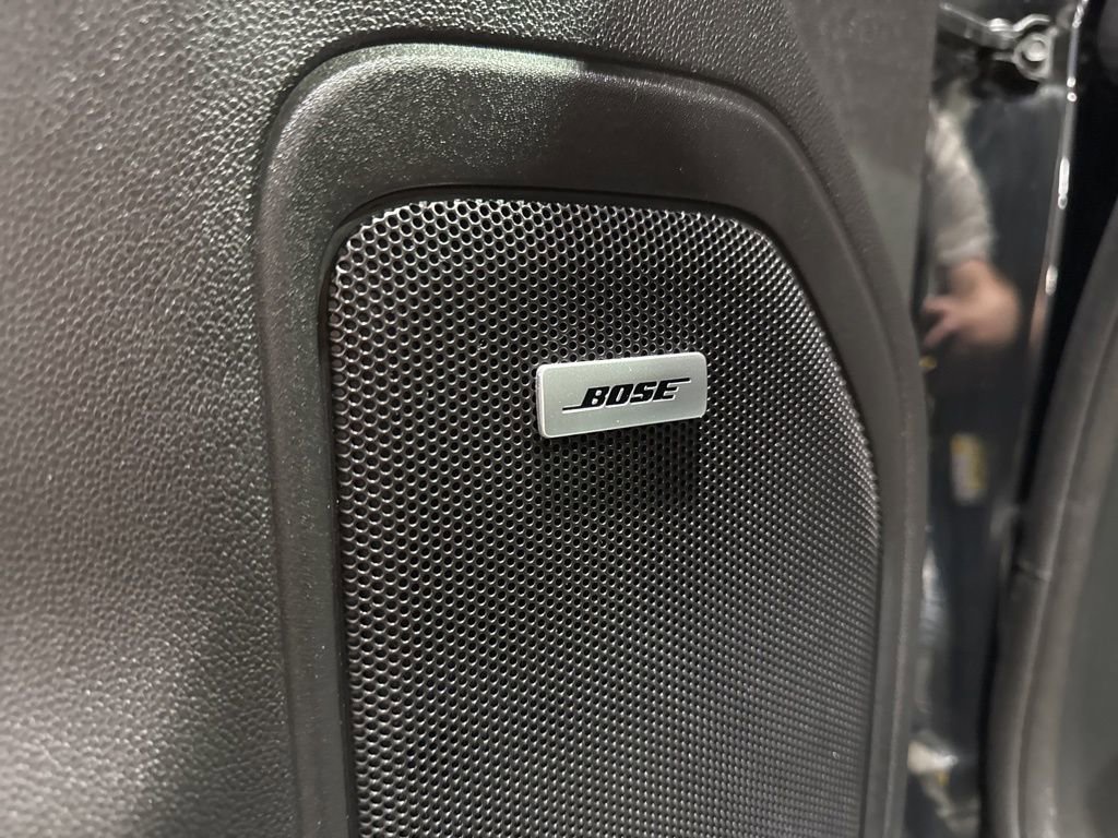 Used 2020 Chevrolet Silverado 1500 LTZ w/ LTZ Premium Package image 22