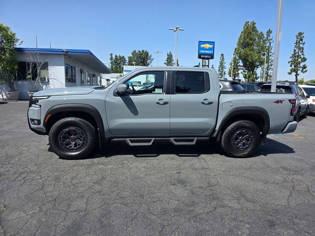 Used 2025 Nissan Frontier PRO-4X image 4