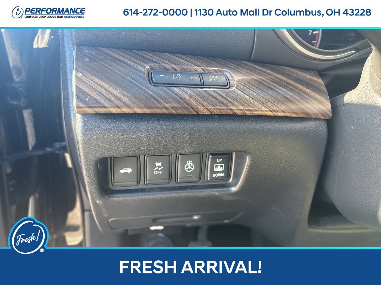 Used 2017 Nissan Maxima Platinum image 21